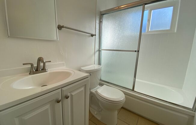 1 bed, 1 bath, 600 sqft, $2,250, Unit 36