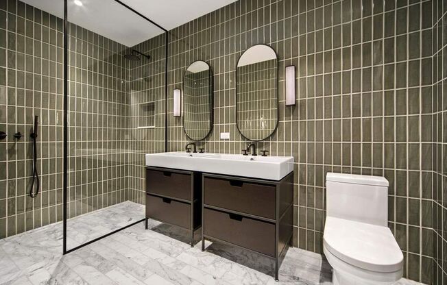 11 Hoyt Street