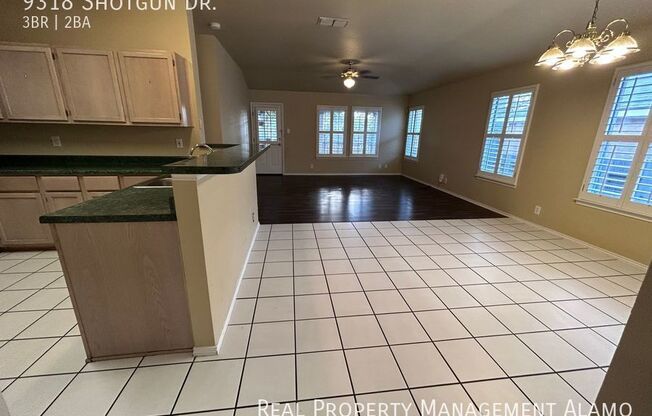 3 beds, 2 baths, 1,687 sqft, $1,699