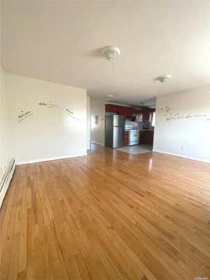 3 beds, 2 baths, 1,250 sqft, $3,300