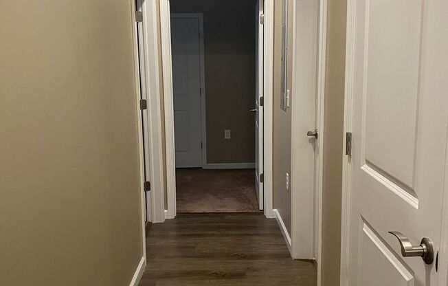 2 beds, 2 baths, 1,184 sqft, $2,025, Unit 209