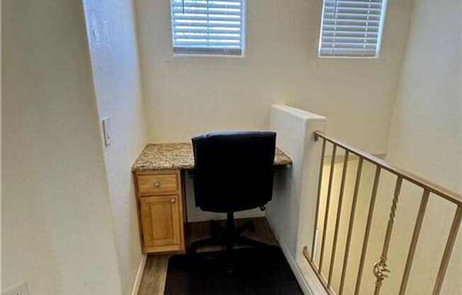 2 beds, 2 baths, $1,550, Unit Building 1