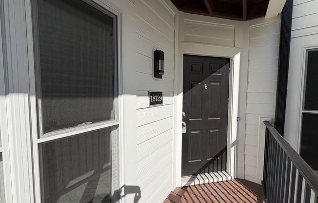 Breathtaking 2 Bed/2 Bath Condo - Second Floor - Newly Renovated - Covered Balcony - Community Amenities - Washer/Dryer Included
