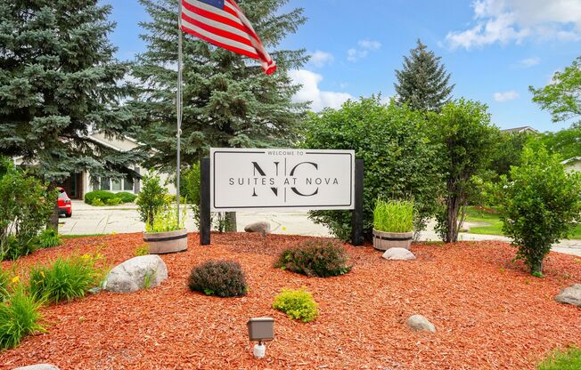 2 beds, 1 bath, 850 sqft, $1,199, Unit CC104
