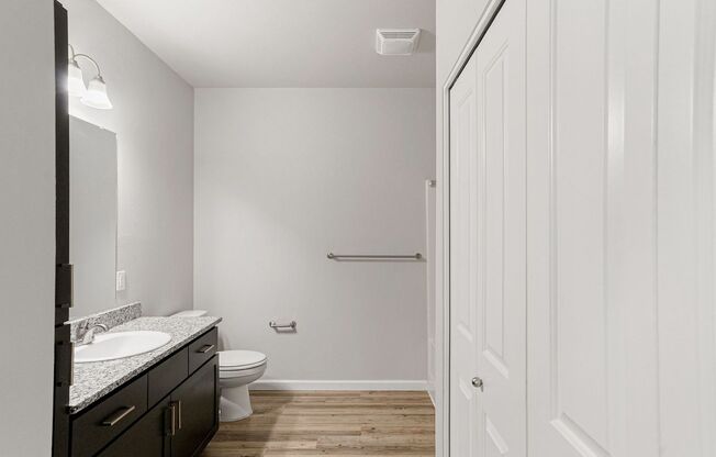 2 beds, 2 baths, 1,060 sqft, $1,495, Unit 3240-207