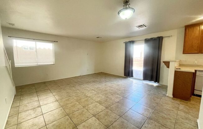 1836 LUNA ALEGRE ST