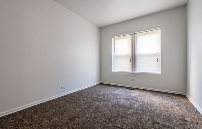 7846 S Saginaw
