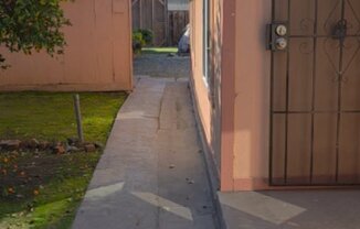 1420 Coolidge Avenue