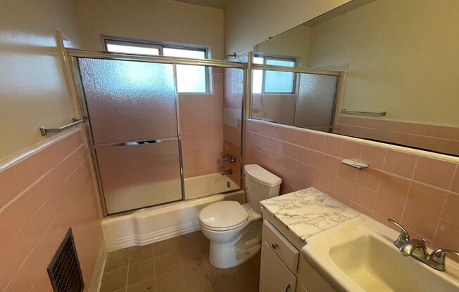 1 bed, 1 bath, 624 sqft, $1,895, Unit 218