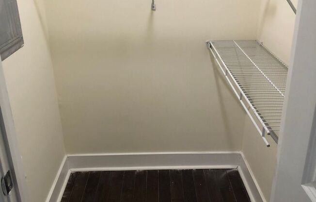 Studio, 1 bath, 206 sqft, $925, Unit 106