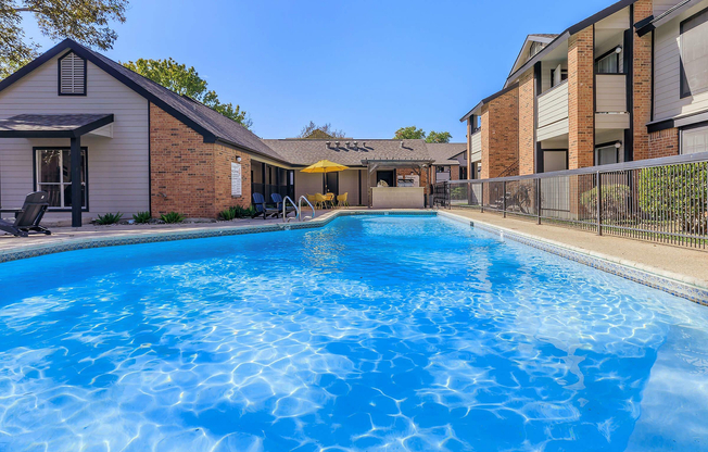 Pool 1