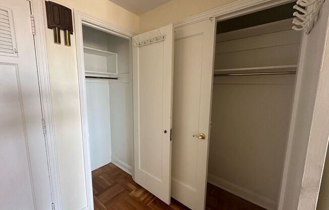 1 bed, 1 bath, 768 sqft, $1,400, Unit Royal York 807