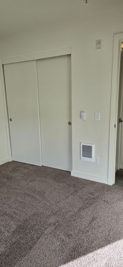 2 beds, 2 baths, 981 sqft, $1,795, Unit 118