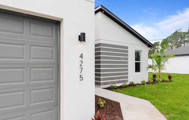 Newly built! Modern, energy efficient home with ALL of the upgrades! North Port, FL