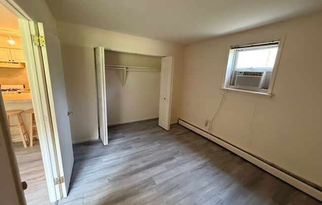 1 bed, 1 bath, 454 sqft, $1,265, Unit O-102