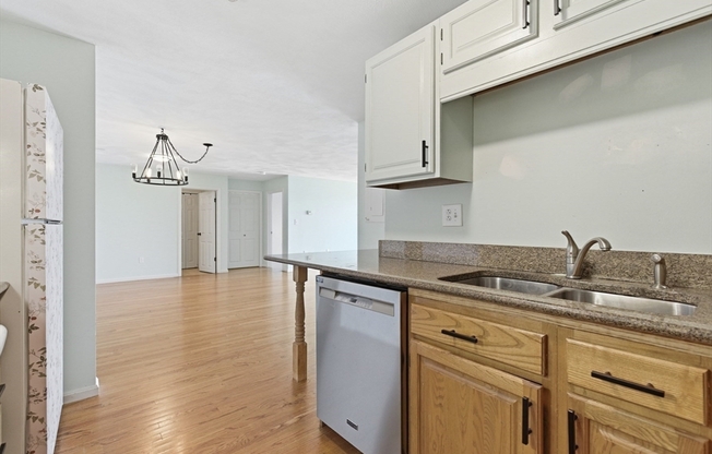 39 Parlin St.