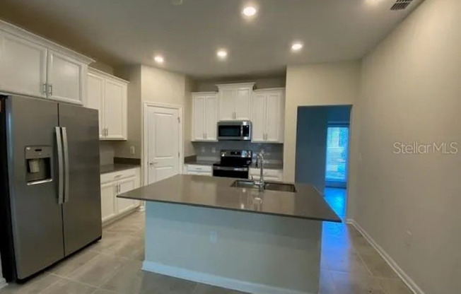 17045 QUICKSILVER AVE