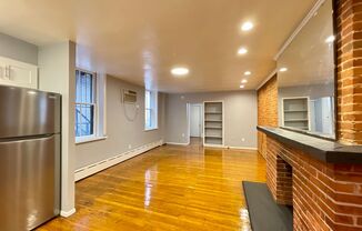 1719 Spruce