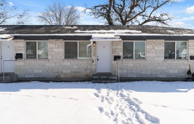5410 / 5416 N Lacey St