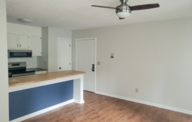 2328 D W VANDALIA RD