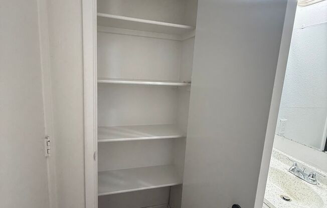 1 bed, 1 bath, 627 sqft, $750, Unit 211