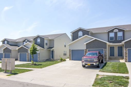 Patriot Pointe Townhomes Junction City, KS Exterior VII