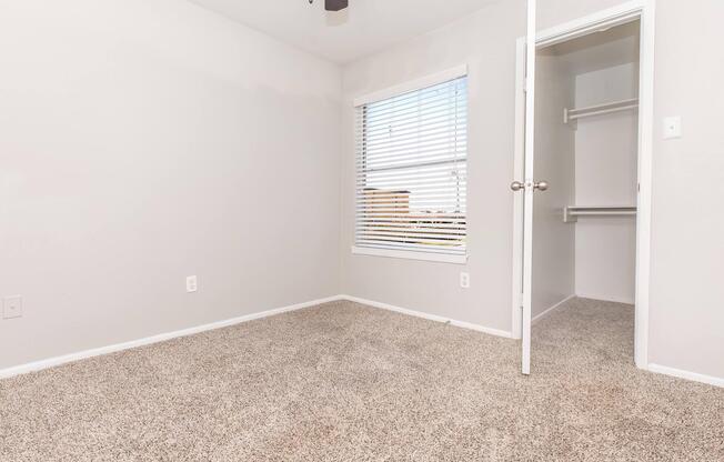 2 beds, 2 baths, 890 sqft, $1,785