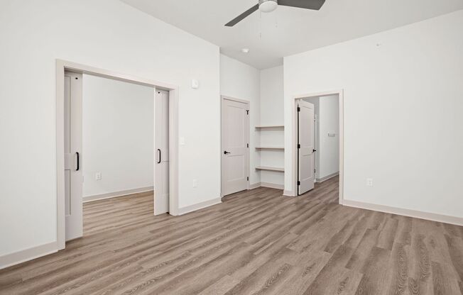 2 beds, 2 baths, 1,649 sqft, $2,985, Unit 833 W Main St #206