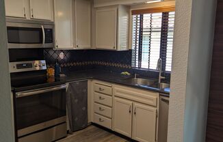 2 beds, 2 baths, $2,595