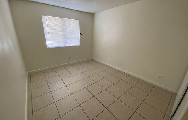 2 bed downstairs unit