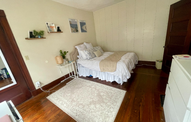 1238 BROADWAY