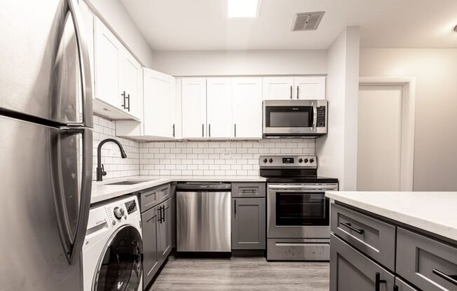 Grand Park Apartments