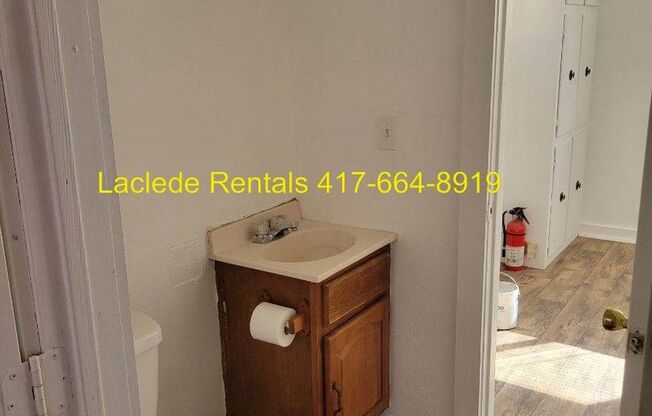 2 beds, 2 baths, $900