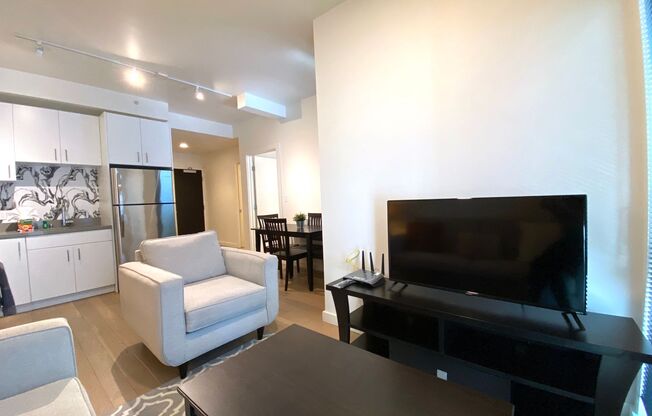 3 beds, 3 baths, $3,795, Unit 103