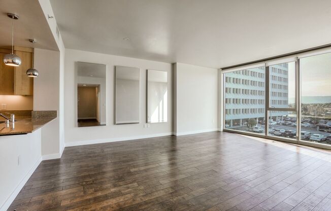 Gorgeous 1 Bedroom Condo with Floor to Ceiling Windows at Axis