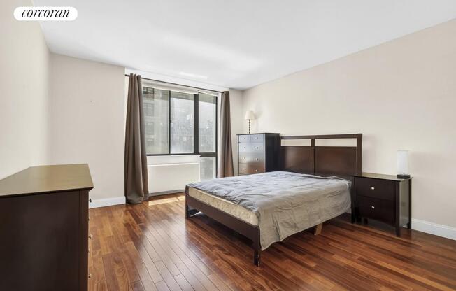 1 bed, 1.5 baths, 818 sqft, $5,595, Unit 6B