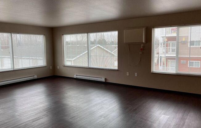 2 beds, 2 baths, 1,250 sqft, $1,890, Unit 5322