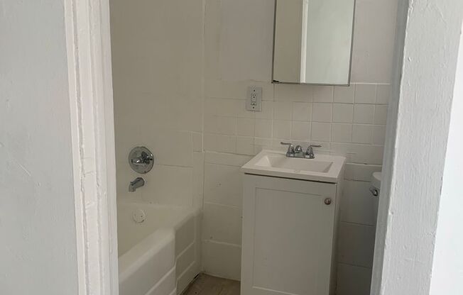 Studio, 1 bath, $1,715, Unit 3