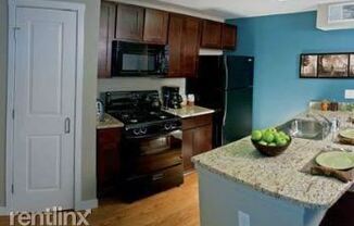 14671 Marketplace Dr Unit# 77