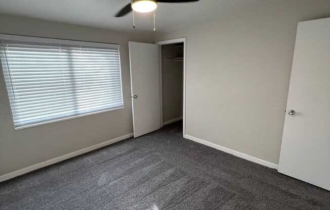 2 beds, 1 bath, 700 sqft, $1,750, Unit Unit 3377