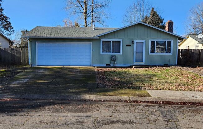 3 Bedroom Home Excellent Location Near Schools