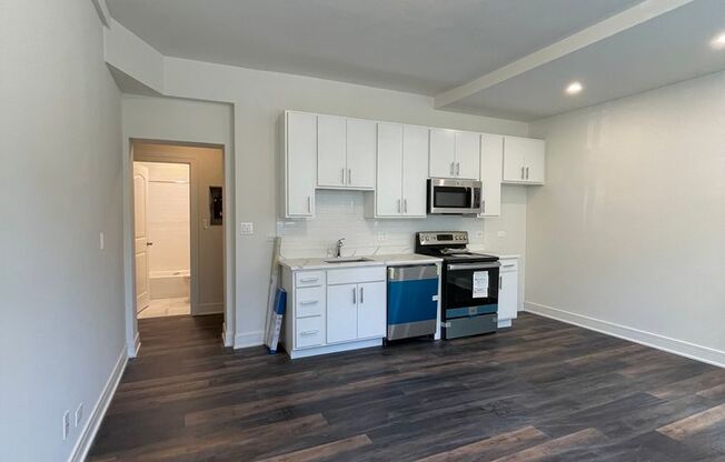 1 bed, 1 bath, $1,550