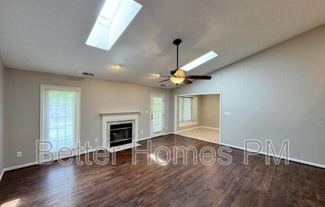 1403 BUCKHORN RD