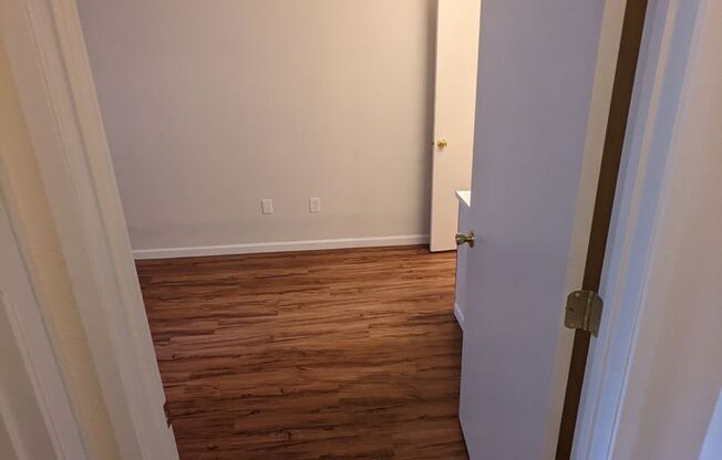 2 beds, 2 baths, 800 sqft, $1,495, Unit 4004