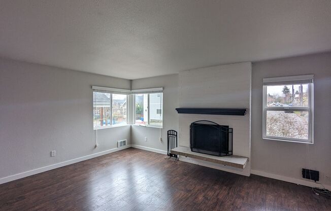 357 NW 50th St