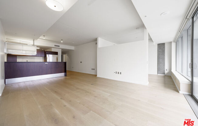 2 beds, 2 baths, 1,140 sqft, $4,500, Unit 1406