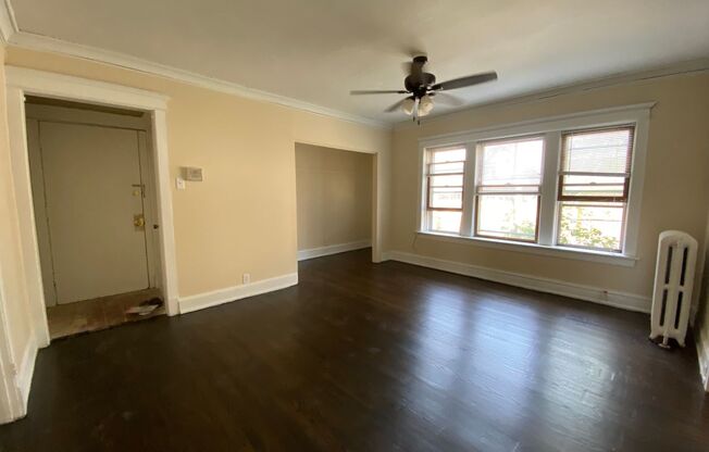 1318-20 Van Buren