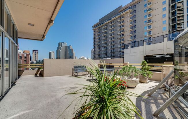 2 beds, 2 baths, $2,400, Unit UNIT 10 E