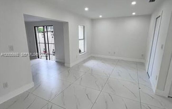 3632 SW 112th Ave # 6-3 MIAMI, FL 33165