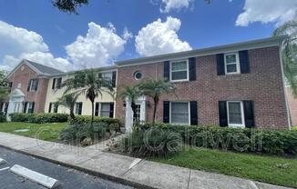 13686 ORANGE SUNSET DR